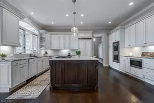 12 Beacon Hill Dr, Chester, NJ 07930 - Photo 15