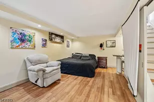 8 Parkway Pl, Sayreville Boro, NJ 08859 - Photo 19