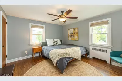 384 Essex Ave, Bloomfield, NJ 07003 - Photo 19