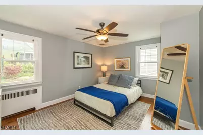 384 Essex Ave, Bloomfield, NJ 07003 - Photo 23