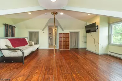 51 Main St, Franklin, NJ 07416 - Photo 13