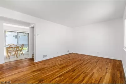 23 Riverdale Ave, Belleville, NJ 07109 - Photo 5