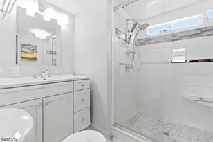195 W Main St, Chester, NJ 07930 - Photo 9