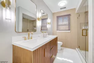 4 Michele Ct, Wayne, NJ 07470 - Photo 33