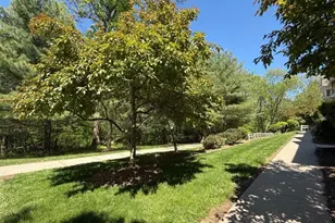 24 Kentworth Ct, Raritan Township, NJ 08822 - Photo 39