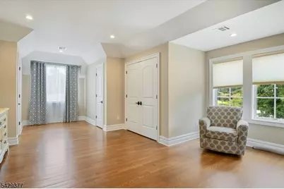 2 Brighton Ct, Livingston, NJ 07039 - Photo 31
