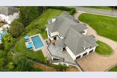 2 Brighton Ct, Livingston, NJ 07039 - Photo 49