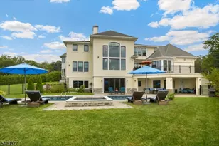 2 Brighton Ct, Livingston, NJ 07039 - Photo 43