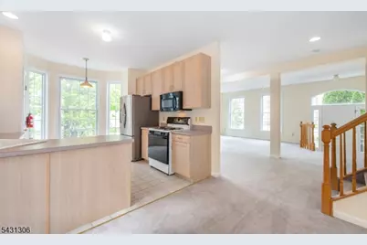 148 Arrowgate Dr, Randolph Township, NJ 07869 - Photo 11