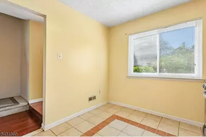 265 Hampshire Dr, Plainsboro Township, NJ 08536 - Photo 9