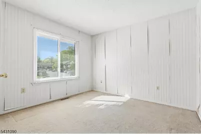 265 Hampshire Dr, Plainsboro Township, NJ 08536 - Photo 15