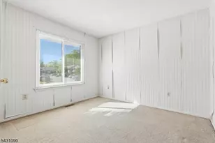 265 Hampshire Dr, Plainsboro Township, NJ 08536 - Photo 15