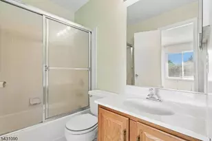 265 Hampshire Dr, Plainsboro Township, NJ 08536 - Photo 19