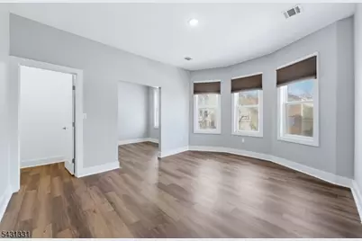913 S 18th, Newark, NJ 07108 - Photo 11