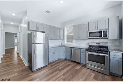 913 S 18th, Newark, NJ 07108 - Photo 3