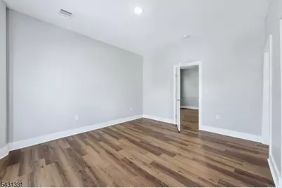 913 S 18th, Newark, NJ 07108 - Photo 15