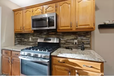 32 Lenox Ct, Montville Township, NJ 07045 - Photo 9