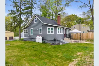 119 Bell Ave, Hopatcong, NJ 07843 - Photo 3