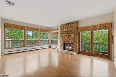 89 Columbus Ave, Totowa, NJ 07512 - Photo 15