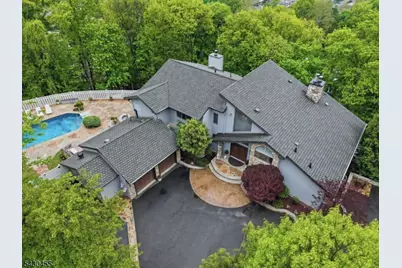89 Columbus Ave, Totowa, NJ 07512 - Photo 3
