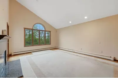 89 Columbus Ave, Totowa, NJ 07512 - Photo 35