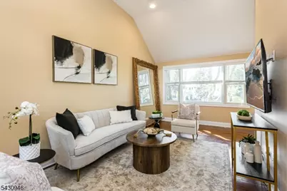 34 West Dr, Livingston, NJ 07039 - Photo 13