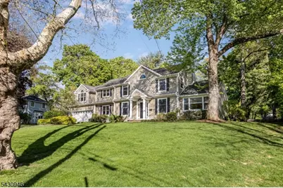 34 West Dr, Livingston, NJ 07039 - Photo 3