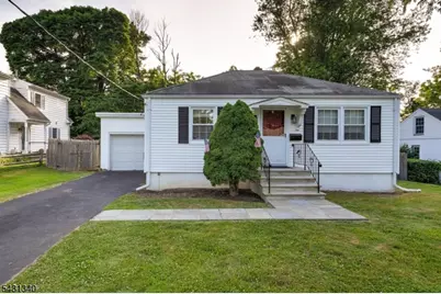 10 Lake Dr, Mendham, NJ 07945 - Photo 11