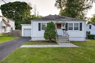 10 Lake Dr, Mendham, NJ 07945 - Photo 11