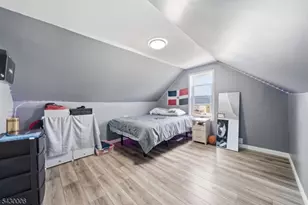 82 Pequannock St, Dover, NJ 07801 - Photo 19