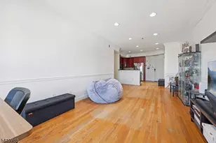 15-19 Tichenor Ln, Newark, NJ 07114 - Photo 9