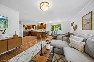 99 Ferncliff Rd, Bloomfield, NJ 07003 - Photo 9