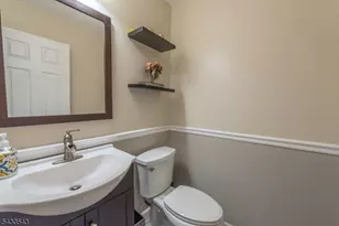 3 Freedom Ct, Montville Township, NJ 07045 - Photo 13