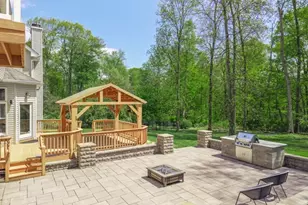 8 Peach Tree Ln, Chester, NJ 07930 - Photo 13