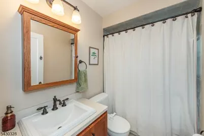 13 Elmwood Ter, Wayne, NJ 07470 - Photo 11