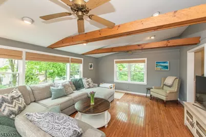 13 Elmwood Ter, Wayne, NJ 07470 - Photo 7