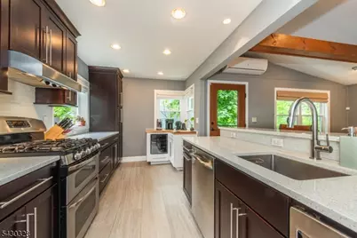 13 Elmwood Ter, Wayne, NJ 07470 - Photo 3