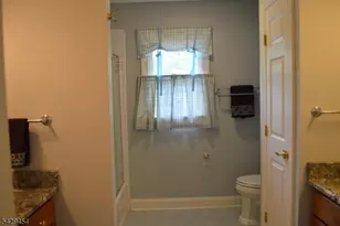 40 Newland Ct, Bridgewater Twp., NJ 08807 - Photo 23