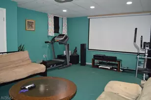 40 Newland Ct, Bridgewater Twp., NJ 08807 - Photo 29