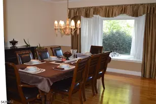 40 Newland Ct, Bridgewater Twp., NJ 08807 - Photo 7
