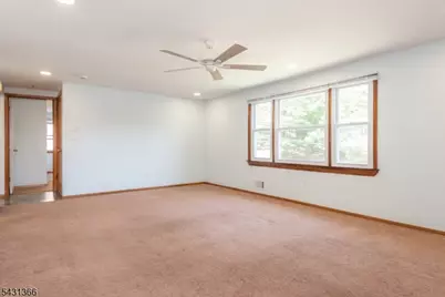 75 Star Lake Rd #2, Bloomingdale, NJ 07403 - Photo 13