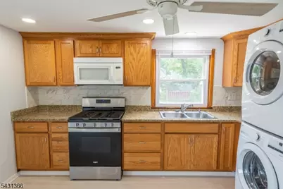 75 Star Lake Rd #2, Bloomingdale, NJ 07403 - Photo 5