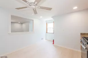 75 Star Lake Rd, Bloomingdale, NJ 07403 - Photo 11
