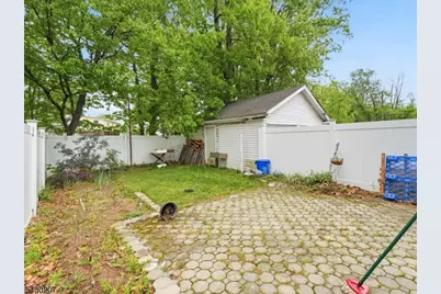 615 Spruce St, Roselle, NJ 07203 - Photo 27