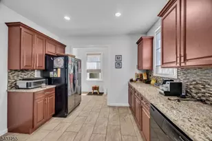 10 Vermont St, Maplewood, NJ 07040 - Photo 11