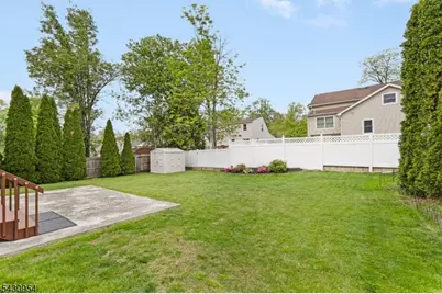 100 Beechwood Rd, Florham Park, NJ 07932 - Photo 23