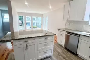 879 S 18th, Newark, NJ 07108 - Photo 5