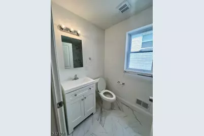 879 S 18th #1, Newark, NJ 07108 - Photo 11