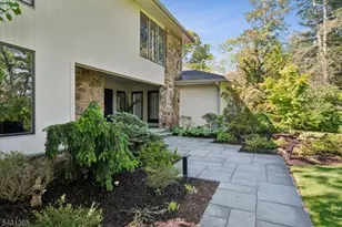 39 Eagle Nest Rd, Morris Township, NJ 07960 - Photo 5