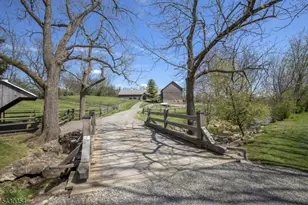 77 Homestead Rd, Tewksbury Township, NJ 07830 - Photo 23